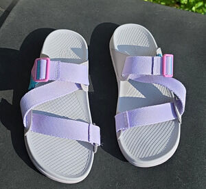 the Chaco Women's 7 Lowdown Slide Sandals in the "Purple Rose Aqua" EXCELLENT